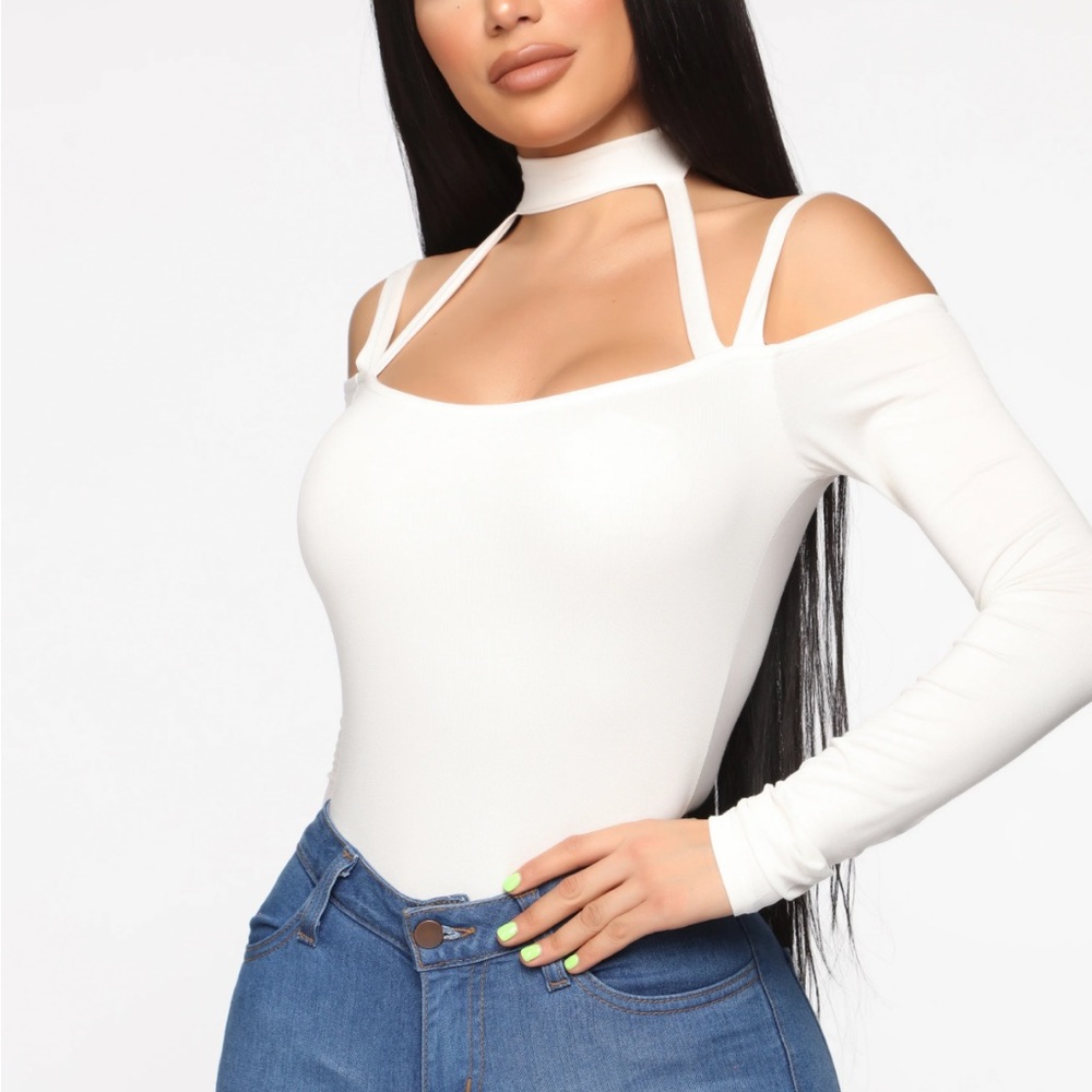 Fashion Nova high hopes body suit in Ivory Small.